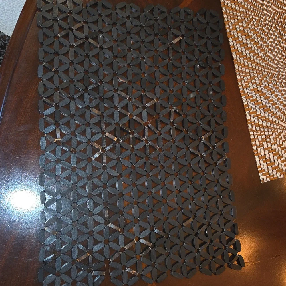 Pier 1 Gold Table Plate Placemats 6